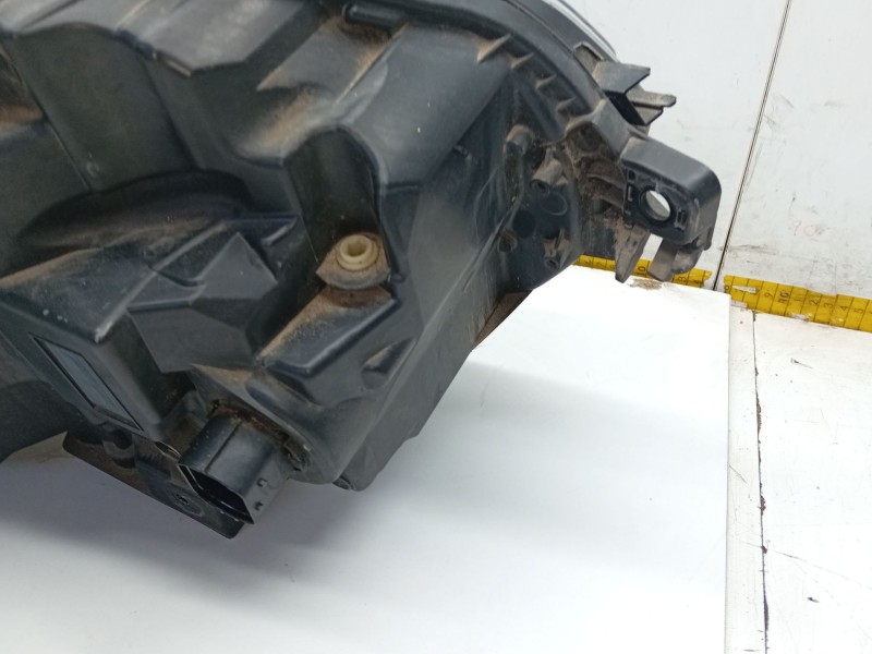 Recambio de faro izquierdo para land rover range rover velar (l560) 2.0 d240 sd4 4x4 referencia OEM IAM J8A213WV030EG  