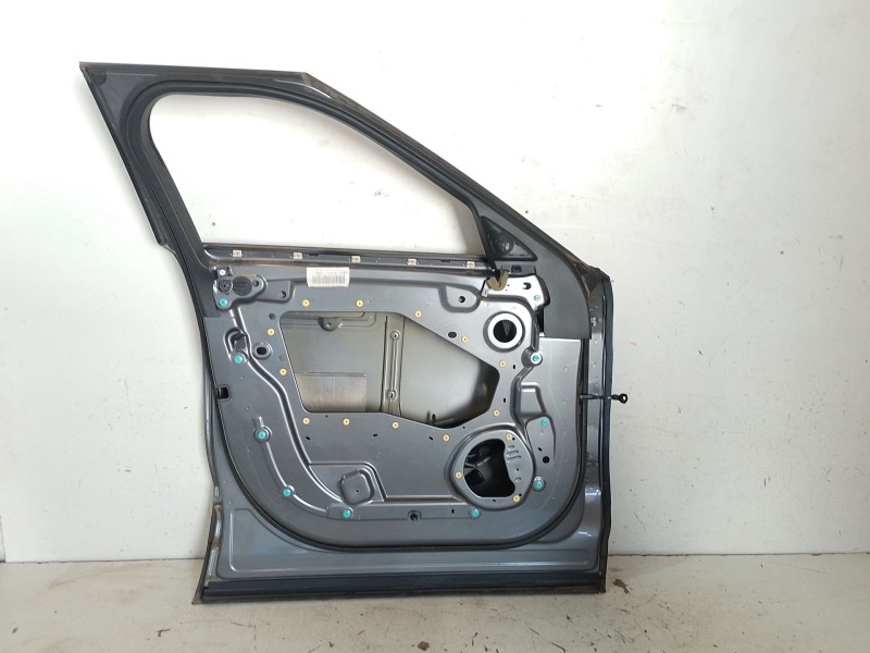 Recambio de puerta delantera izquierda para land rover range rover velar (l560) 2.0 d240 sd4 4x4 referencia OEM IAM   
