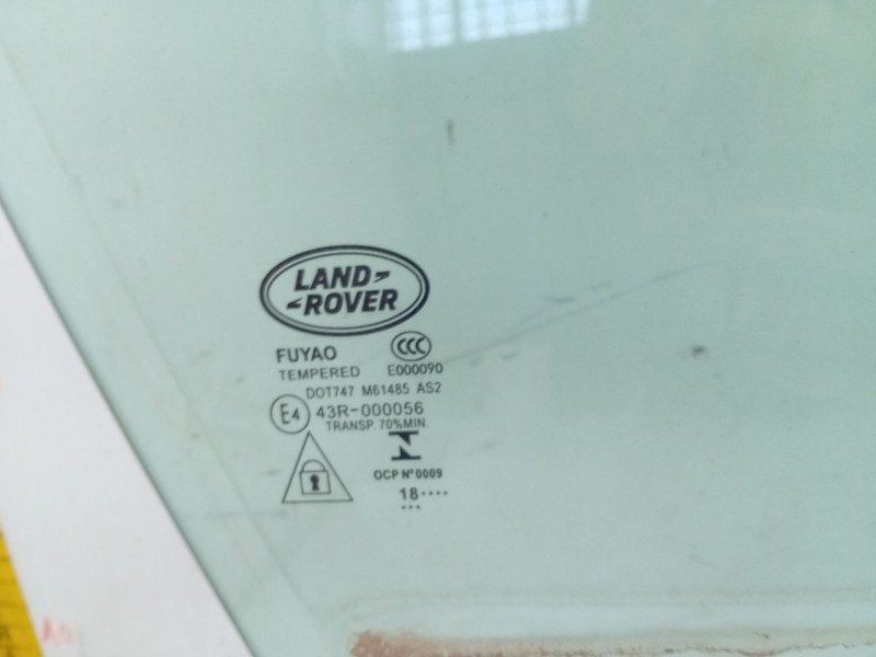 Recambio de luna delantera derecha para land rover range rover velar (l560) 2.0 d240 sd4 4x4 referencia OEM IAM   