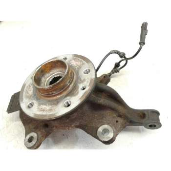 Recambio de mangueta delantera derecha para renault scenic iii 1.4 tce referencia OEM IAM   
