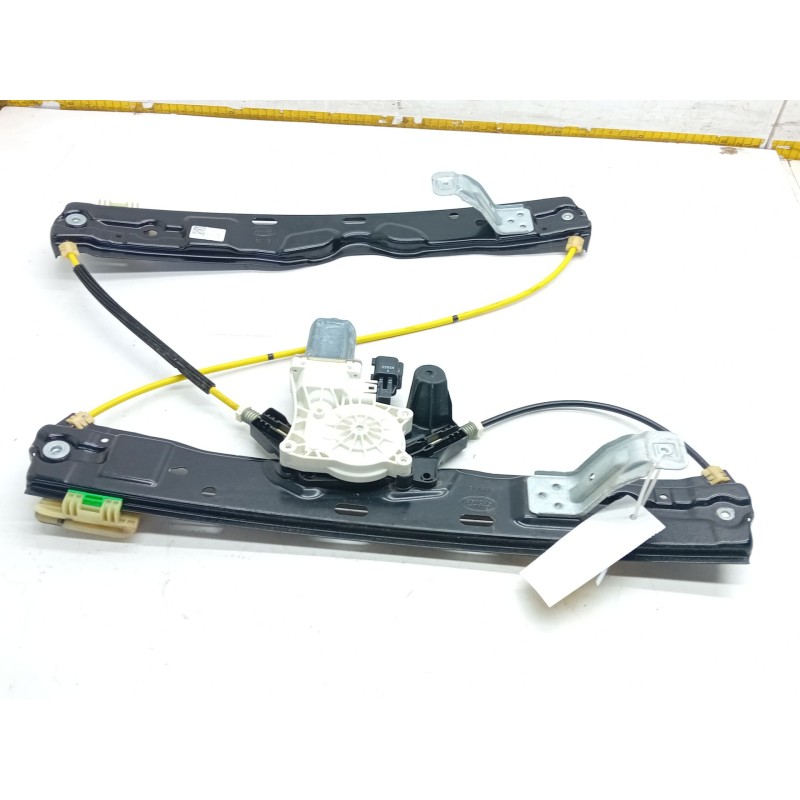 Recambio de elevalunas trasero derecho para land rover range rover velar (l560) 2.0 d240 sd4 4x4 referencia OEM IAM J8A227000  