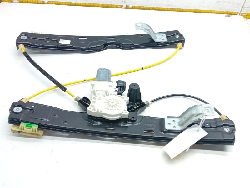 Recambio de elevalunas trasero derecho para land rover range rover velar (l560) 2.0 d240 sd4 4x4 referencia OEM IAM J8A227000  