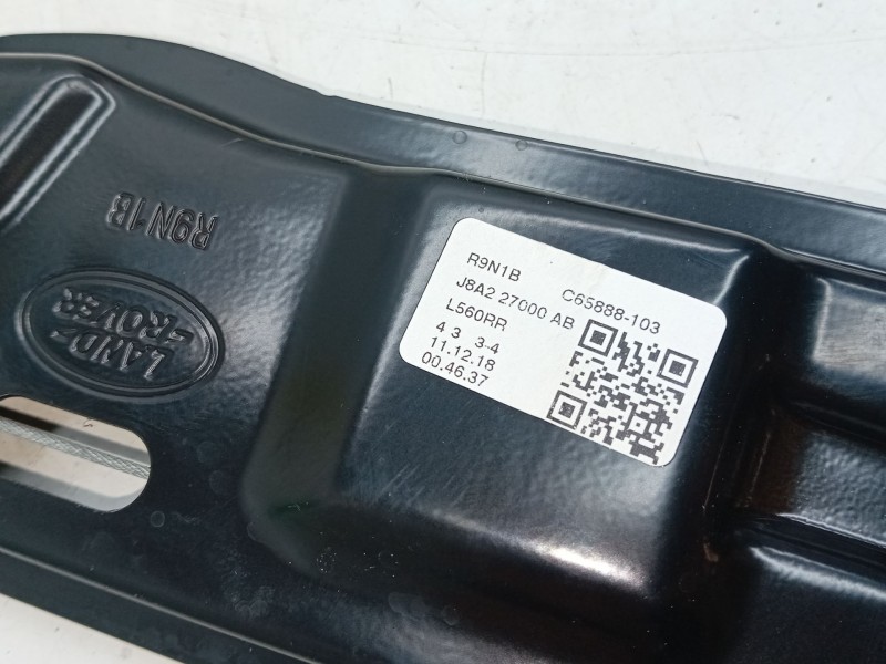 Recambio de elevalunas trasero derecho para land rover range rover velar (l560) 2.0 d240 sd4 4x4 referencia OEM IAM J8A227000  