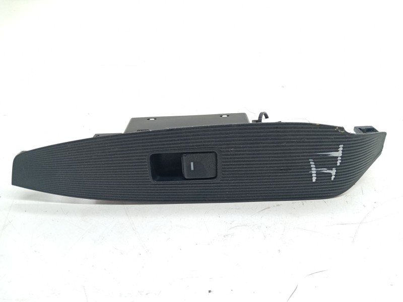 Recambio de maneta elevalunas trasera izquierda para mazda cx-5 (ke, gh) 2.2 d awd (ke2aw) referencia OEM IAM KD4766380  