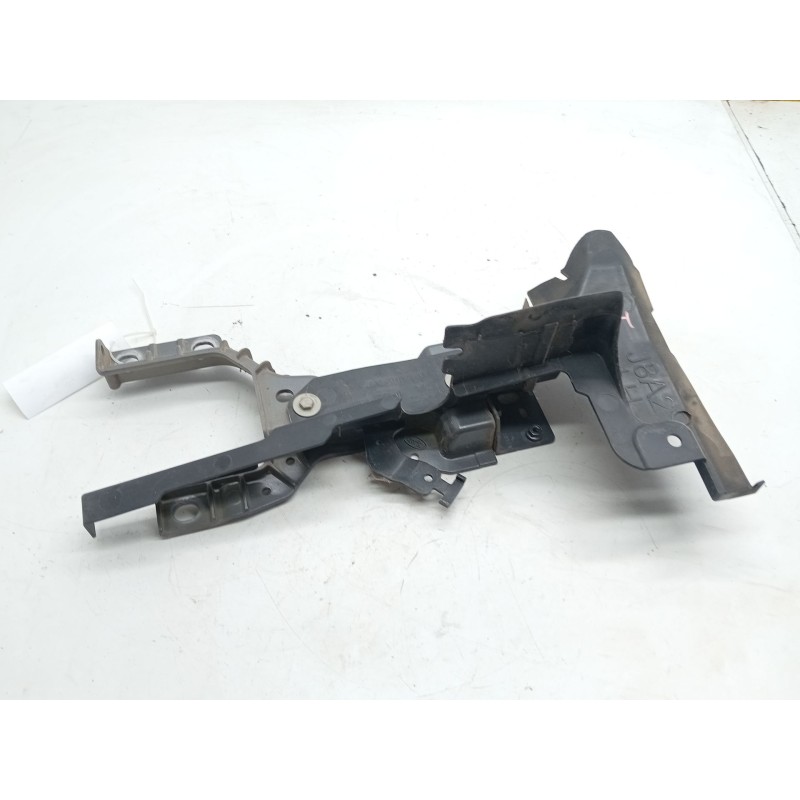 Recambio de puntera chasis delantera derecha para land rover range rover velar (l560) 2.0 d240 sd4 4x4 referencia OEM IAM J8A217