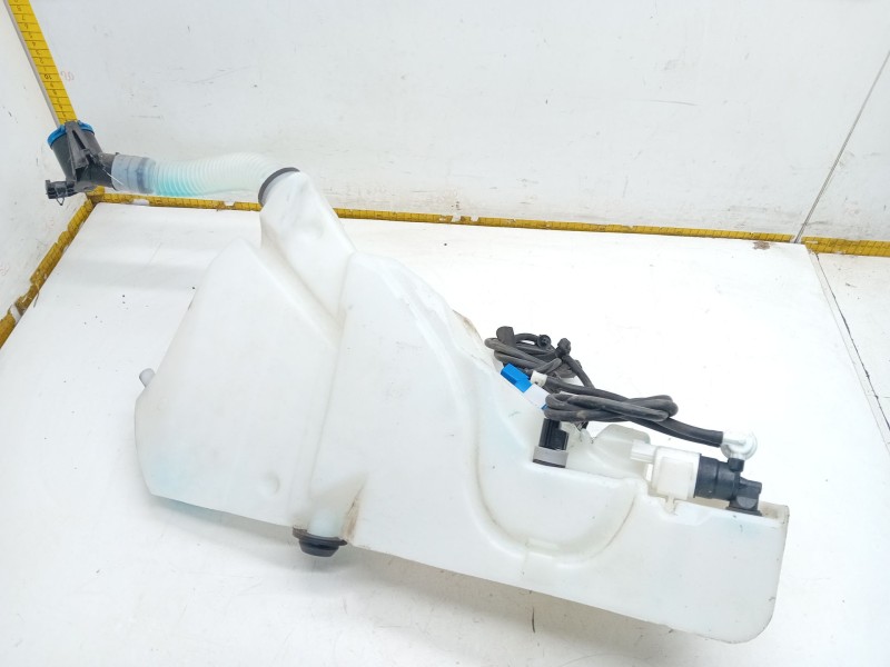 Recambio de deposito limpia para land rover range rover velar (l560) 2.0 d240 sd4 4x4 referencia OEM IAM GX7317B613D  