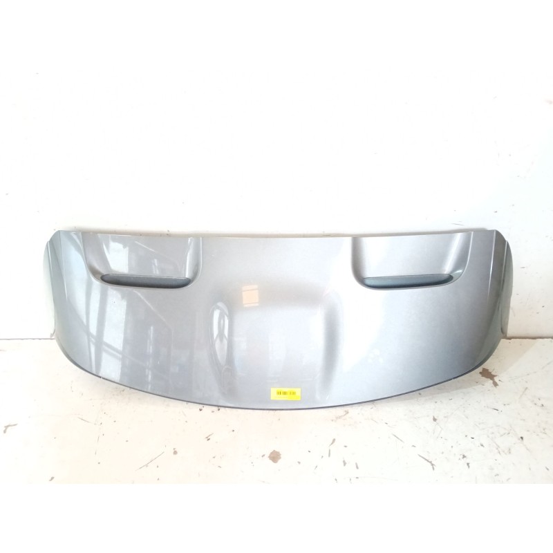 Recambio de aleron trasero para land rover range rover velar (l560) 2.0 d240 sd4 4x4 referencia OEM IAM J8A244210A  