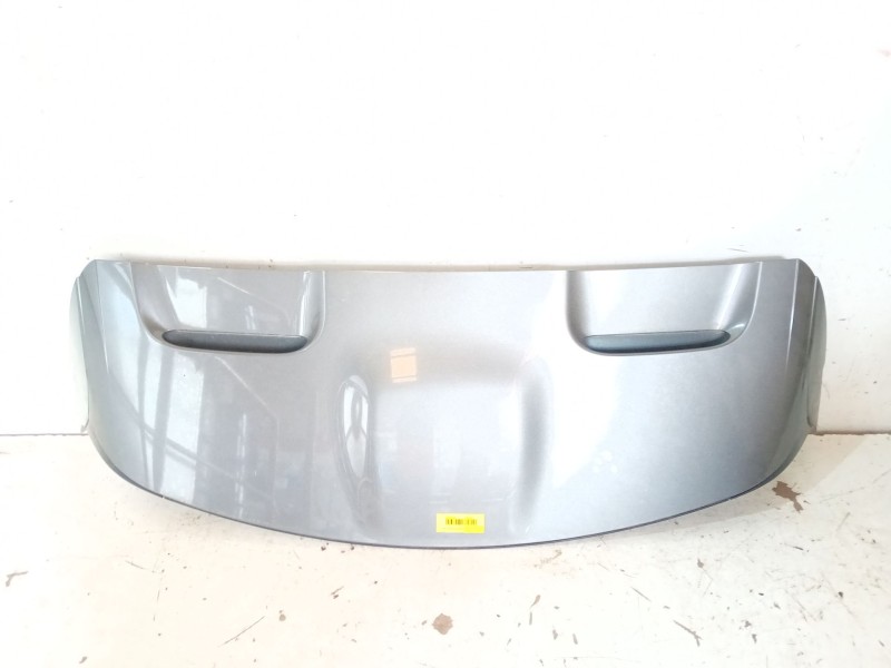 Recambio de aleron trasero para land rover range rover velar (l560) 2.0 d240 sd4 4x4 referencia OEM IAM J8A244210A  