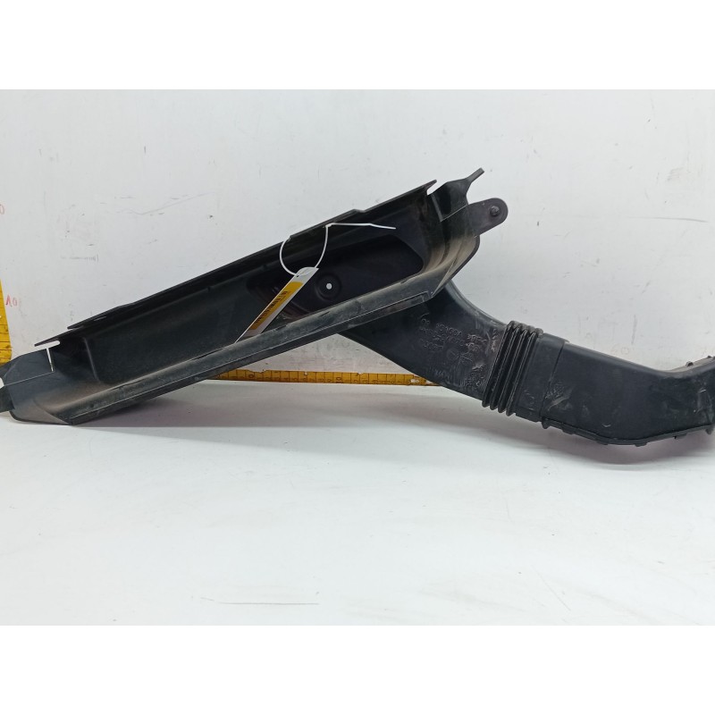 Recambio de toma aire para land rover range rover velar (l560) 2.0 d240 sd4 4x4 referencia OEM IAM J8A29H722  