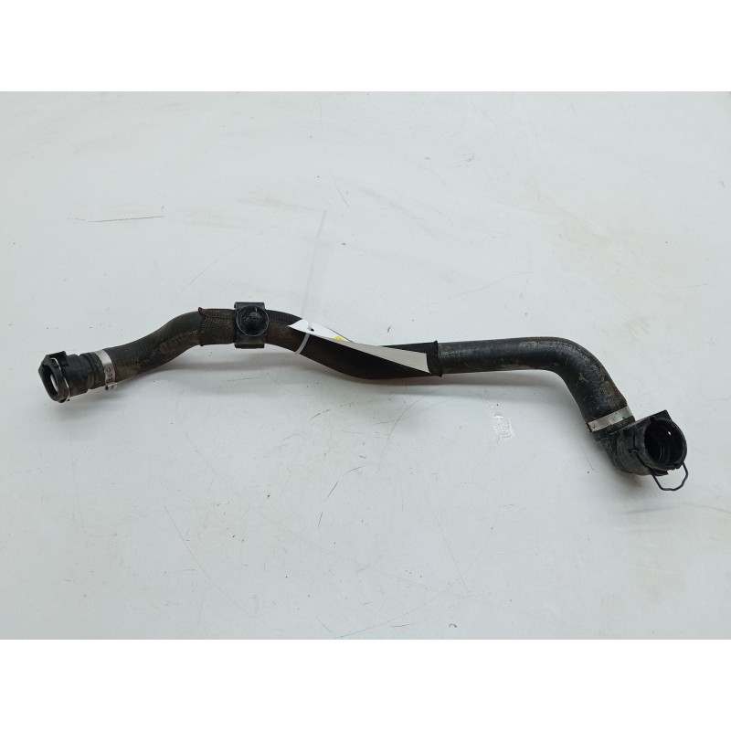 Recambio de tubo radiador para land rover range rover velar (l560) 2.0 d240 sd4 4x4 referencia OEM IAM HK838C424  