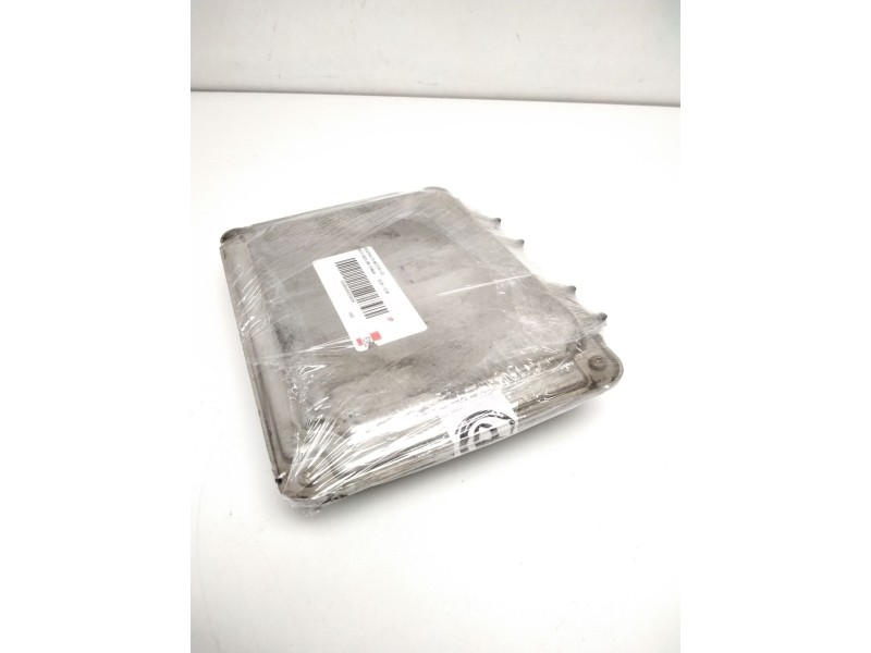 Recambio de centralita motor uce para seat ibiza (6k) collage referencia OEM IAM 0261207228 6K0906032AC 