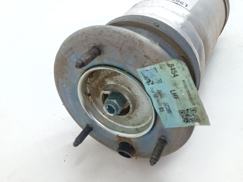 Recambio de amortiguador delantero izquierdo para land rover range rover velar (l560) 2.0 d240 sd4 4x4 referencia OEM IAM J8A218