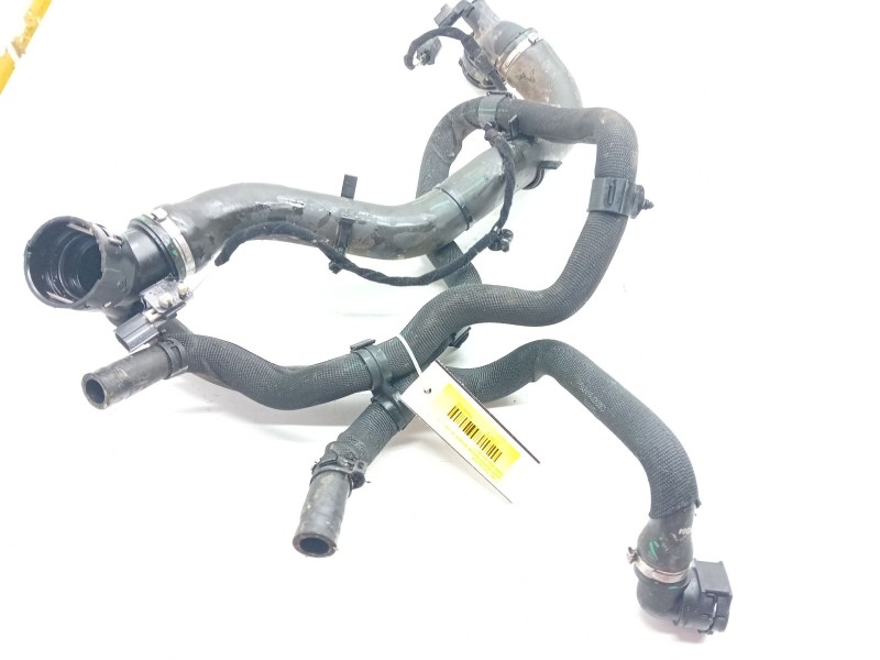 Recambio de tubo radiador para land rover range rover velar (l560) 2.0 d240 sd4 4x4 referencia OEM IAM HK838286FD  