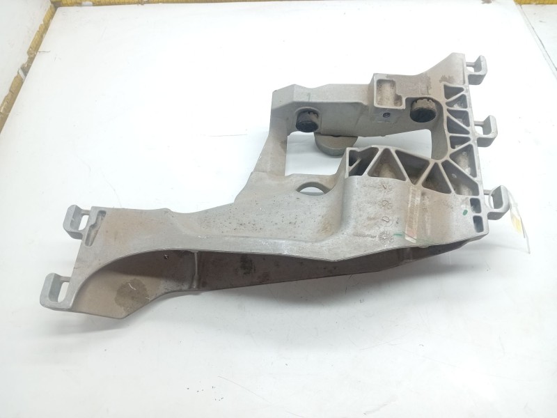 Recambio de soporte caja cambio para land rover range rover velar (l560) 2.0 d240 sd4 4x4 referencia OEM IAM HX735060DD  