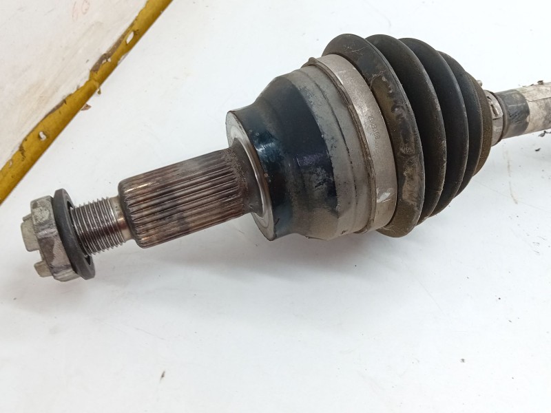 Recambio de transmision delantera derecha para land rover range rover velar (l560) 2.0 d240 sd4 4x4 referencia OEM IAM HK833N128