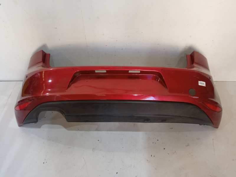 Recambio de paragolpes trasero para volkswagen golf vii lim. referencia OEM IAM 5G6807421  