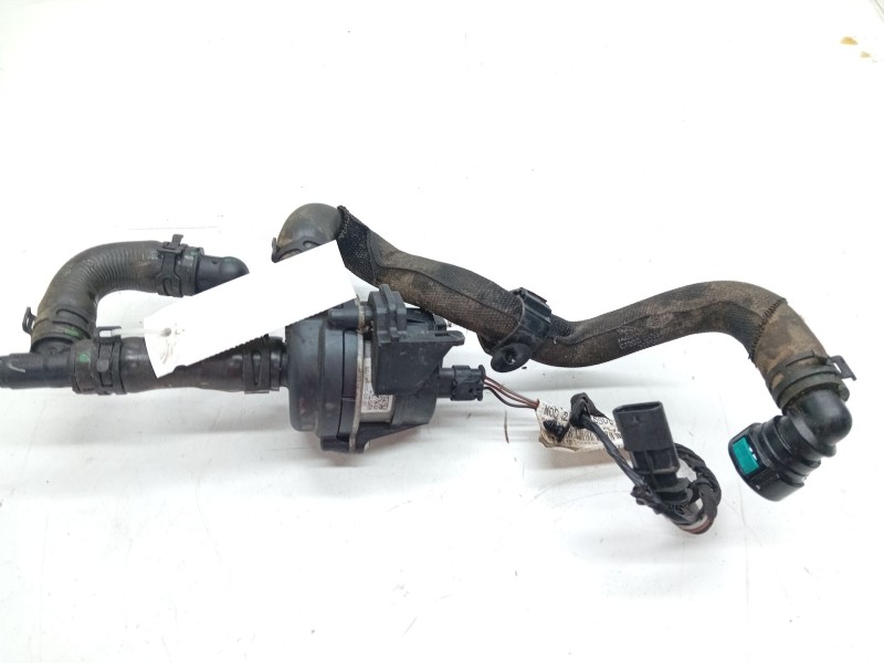 Recambio de motor electrico de agua para land rover range rover velar (l560) 2.0 d240 sd4 4x4 referencia OEM IAM EPLA8501DA  