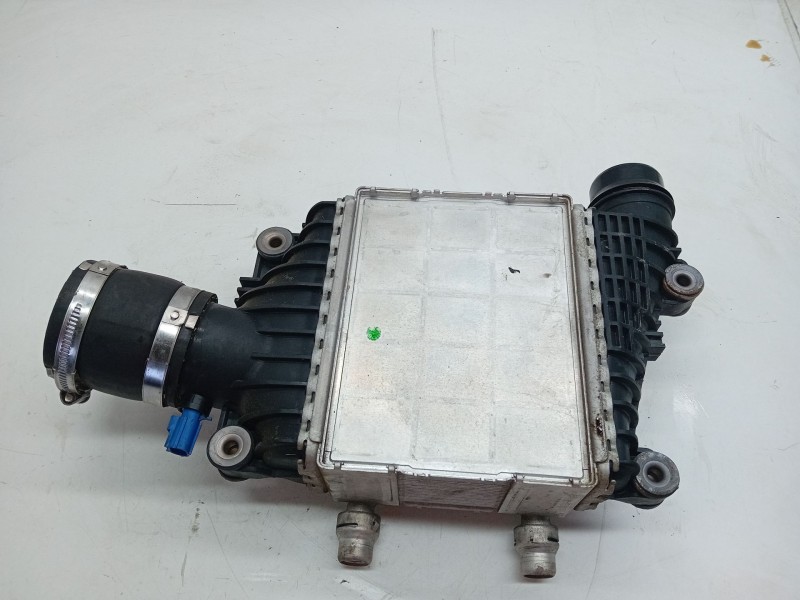 Recambio de intercooler para land rover range rover velar (l560) 2.0 d240 sd4 4x4 referencia OEM IAM GX736K775  