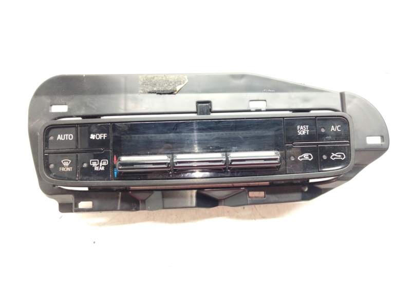 Recambio de mando calefaccion aire acondicionado para toyota auris referencia OEM IAM 5546802030  