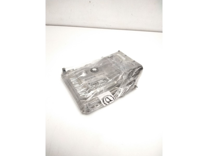 Recambio de centralita motor uce para hyundai i30 (gd) 1.4 cat referencia OEM IAM 391102BGB3 9001090537KE 