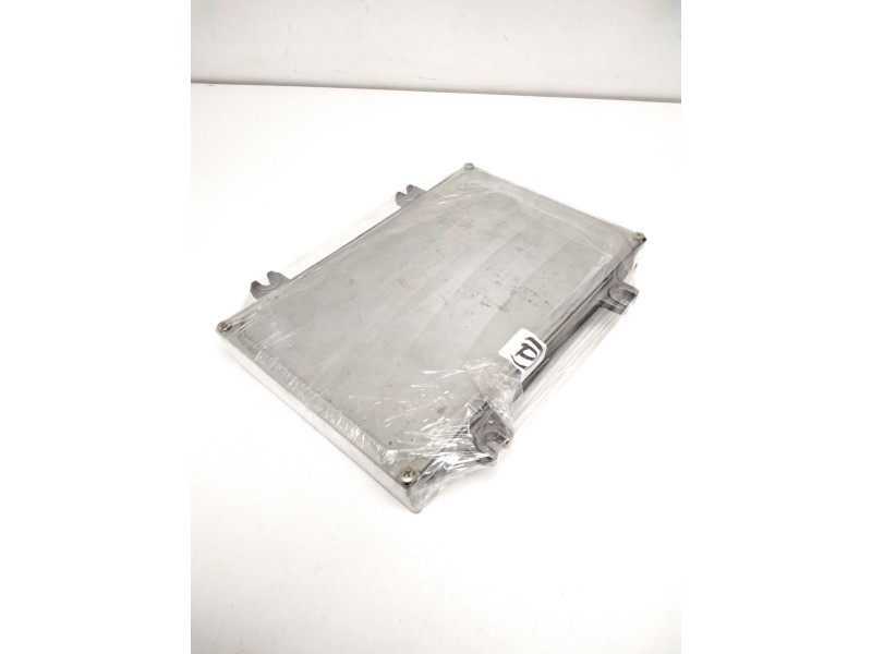 Recambio de centralita motor uce para hyundai lantra berlina (rd) 1.6 cat referencia OEM IAM 37820P9LE11 110 107187