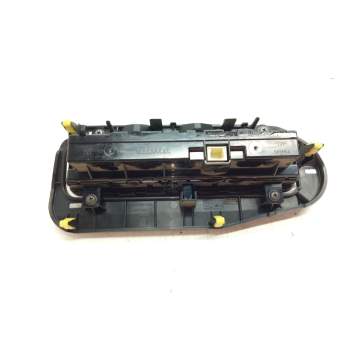 Recambio de mando calefaccion aire acondicionado para toyota auris referencia OEM IAM 5546802030  