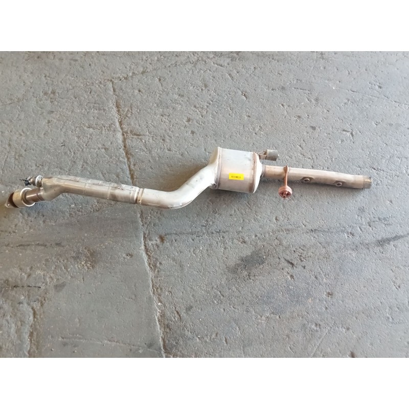 Recambio de tubo escape central para land rover range rover velar (l560) 2.0 d240 sd4 4x4 referencia OEM IAM KK835L219BD  