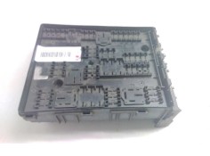 Recambio de caja fusibles para volkswagen touran (1t2) referencia OEM IAM 1k0937124K 1394932  2