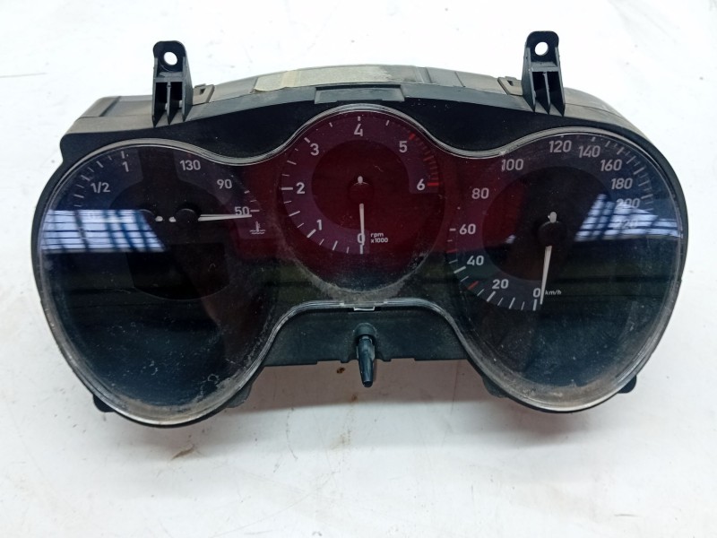 Recambio de cuadro instrumentos para seat leon (1p1) 1.9 tdi referencia OEM IAM 1P0920804C  