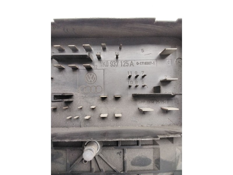Recambio de caja fusibles para volkswagen touran (1t2) referencia OEM IAM 1K0937125A 1394932 