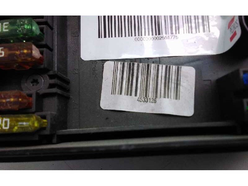 Recambio de caja fusibles para volkswagen touran (1t2) referencia OEM IAM 1K0973125 1394932 