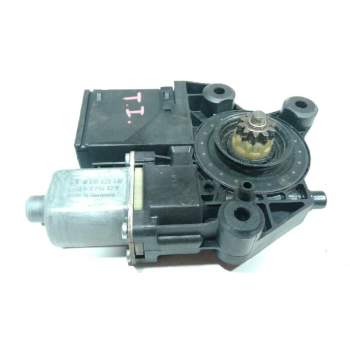 Recambio de motor elevalunas trasero izquierdo para renault scenic iii 1.4 tce referencia OEM IAM 910837  