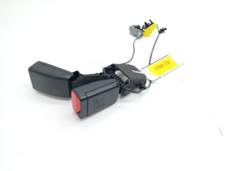 Recambio de enganche cinturon trasero central para land rover range rover velar (l560) 2.0 d240 sd4 4x4 referencia OEM IAM HK836