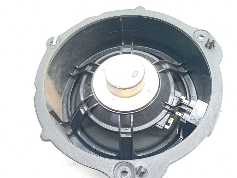 Recambio de altavoz para land rover range rover velar (l560) 2.0 d240 sd4 4x4 referencia OEM IAM J8A218808  