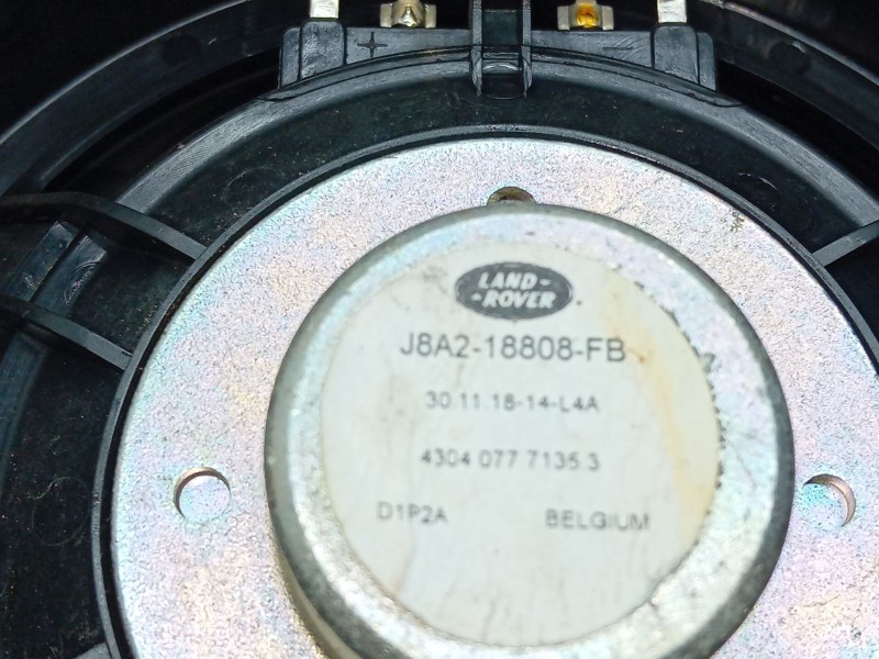 Recambio de altavoz para land rover range rover velar (l560) 2.0 d240 sd4 4x4 referencia OEM IAM J8A218808  