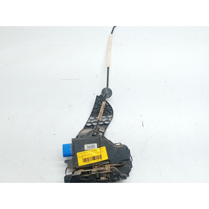 Recambio de cerradura puerta trasera izquierda para volkswagen touareg (7la, 7l6, 7l7) 3.0 v6 tdi referencia OEM IAM   