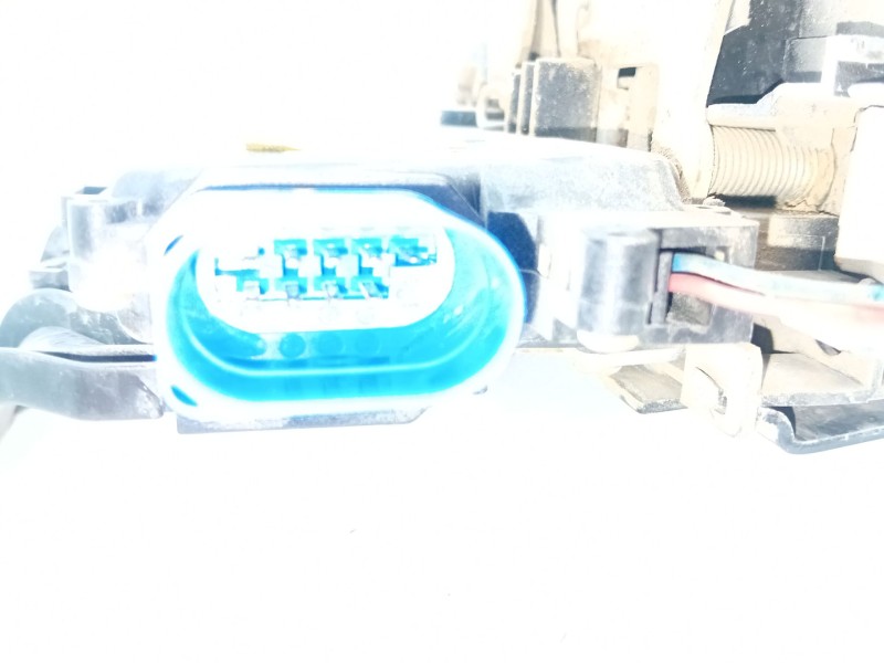 Recambio de cerradura puerta delantera izquierda para volkswagen touareg (7la, 7l6, 7l7) 3.0 v6 tdi referencia OEM IAM   