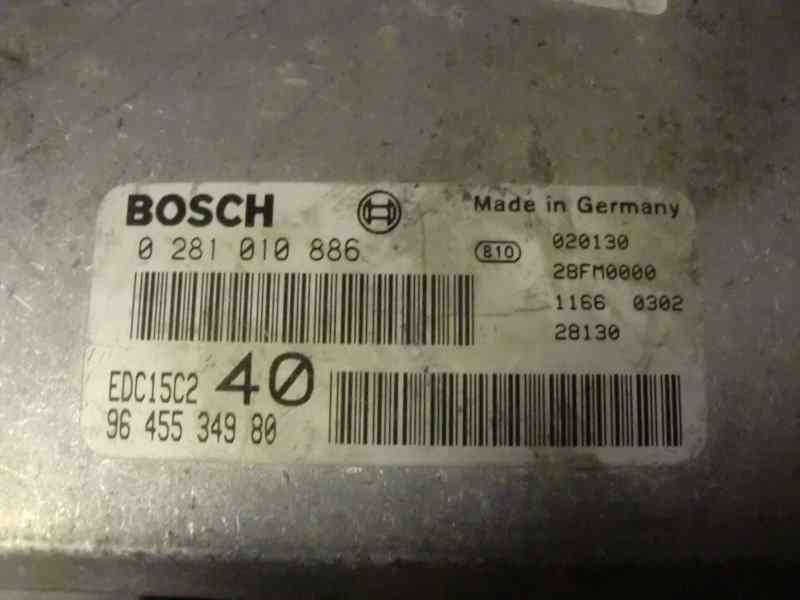 Recambio de centralita motor uce para citroën c5 berlina 2.2 hdi fap cat (4hx / dw12ed4) referencia OEM IAM 0 281 010 886 111 10