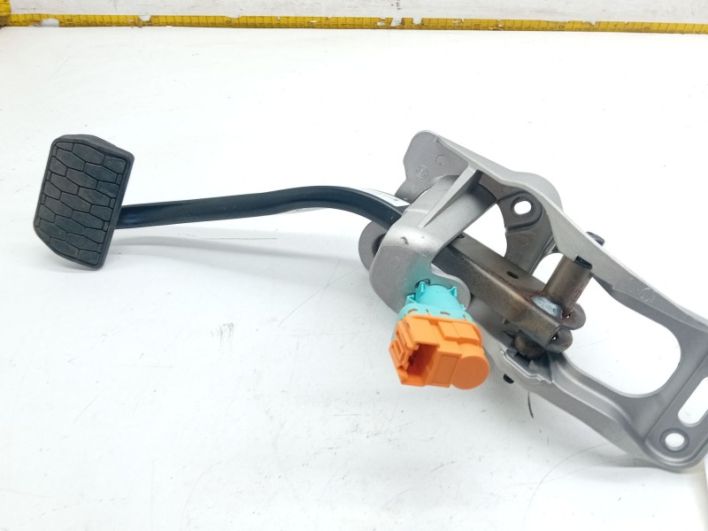 Recambio de pedal freno para land rover range rover velar (l560) 2.0 d240 sd4 4x4 referencia OEM IAM HK832450AD  