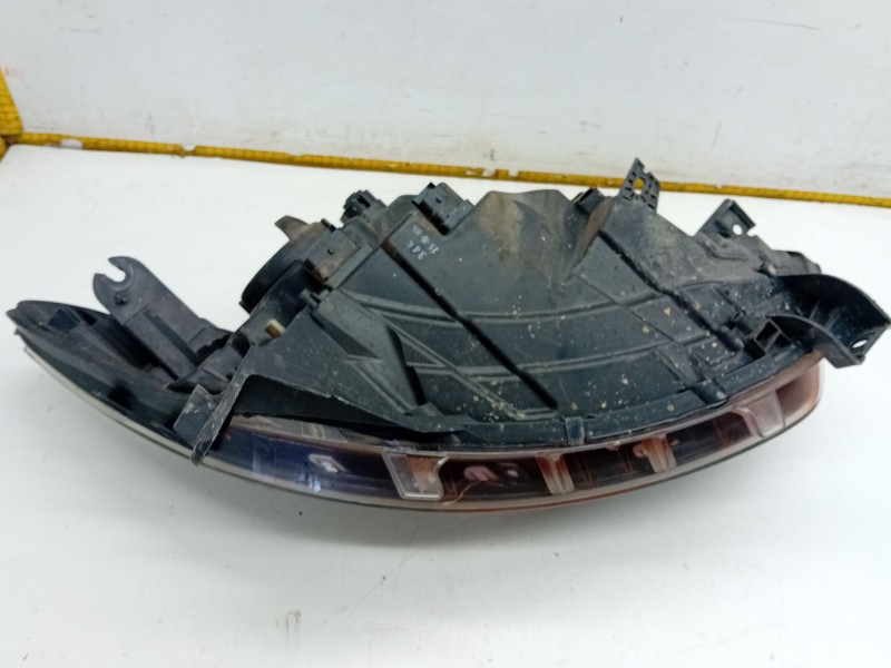 Recambio de faro izquierdo para renault captur i (j5_, h5_) 1.2 tce 120 referencia OEM IAM 260600953R  