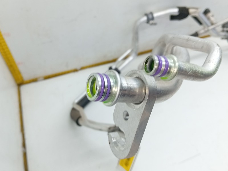 Recambio de tubos aire acondicionado para land rover range rover velar (l560) 2.0 d240 sd4 4x4 referencia OEM IAM HK8319A834CB  