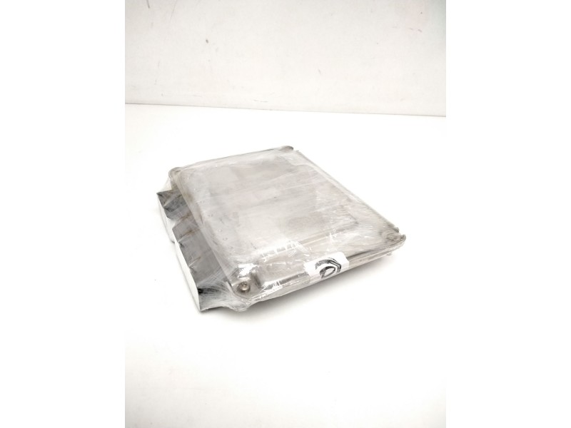 Recambio de centralita motor uce para seat toledo (1m2) stella referencia OEM IAM 0281010060 223 033906012T