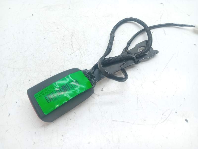 Recambio de enganche delantero izquierdo para toyota auris referencia OEM IAM EO34501  