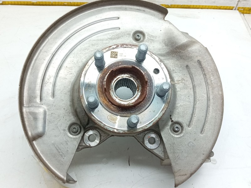 Recambio de mangueta trasera derecha para land rover range rover velar (l560) 2.0 d240 sd4 4x4 referencia OEM IAM   