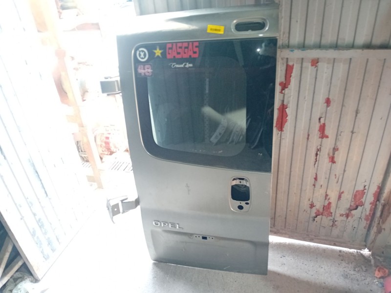 Recambio de puerta trasera izquierda carga para renault trafic ii autobús (jl) 1.9 dci 100 (jl0c) referencia OEM IAM   