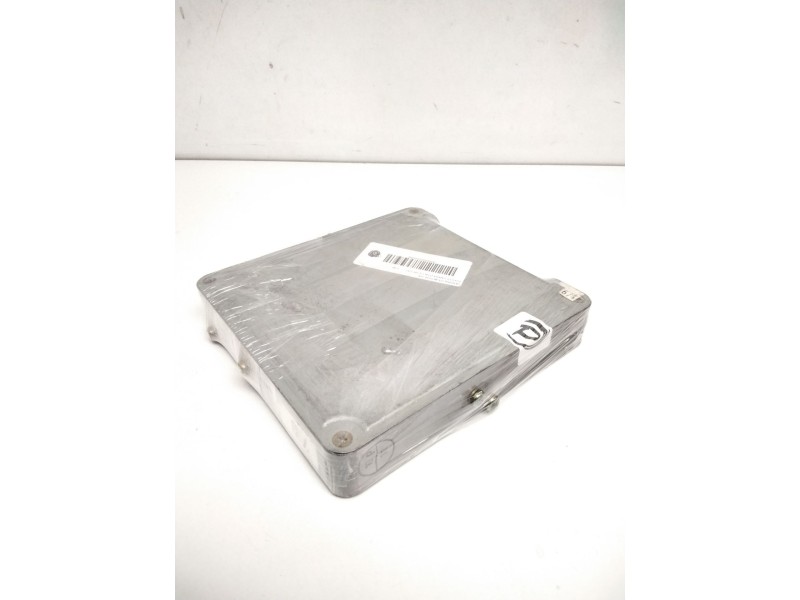 Recambio de centralita motor uce para toyota carina (t19) 1.6 16v cat referencia OEM IAM 8966105040 MB1757005961 3SFE