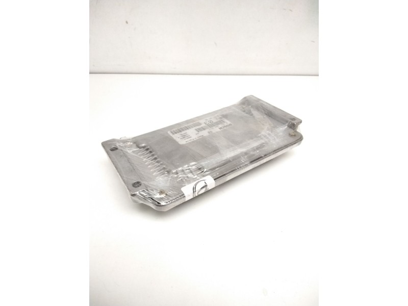 Recambio de centralita motor uce para citroën xsara coupe 1.6 sx referencia OEM IAM 0261204939 9633184780 