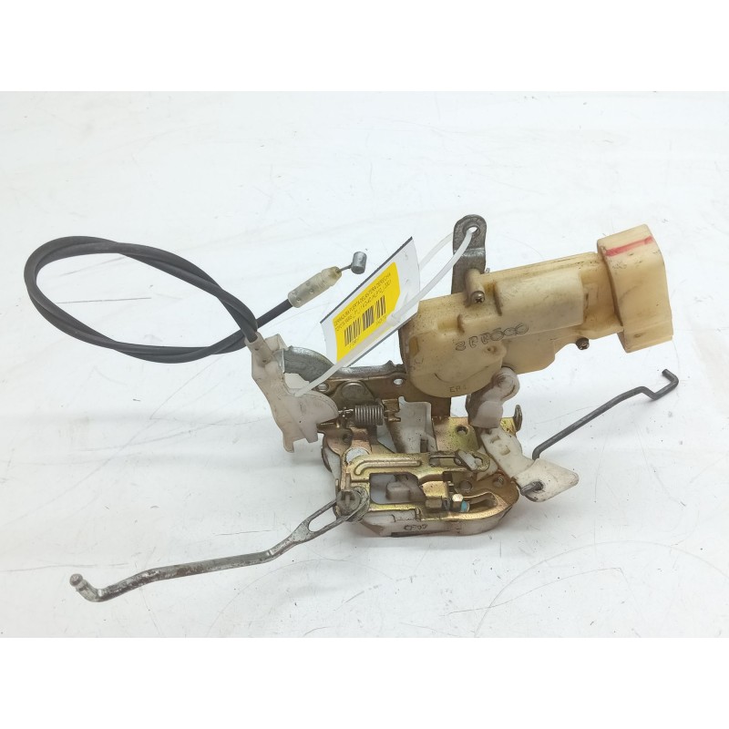Recambio de cerradura puerta delantera derecha para toyota yaris (_p1_) 1.4 d-4d (nlp10_) referencia OEM IAM   
