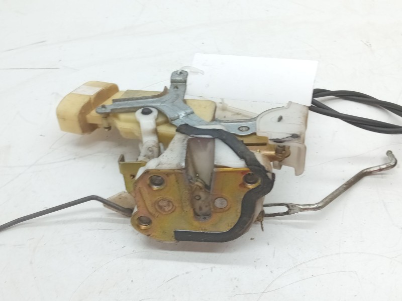 Recambio de cerradura puerta delantera derecha para toyota yaris (_p1_) 1.4 d-4d (nlp10_) referencia OEM IAM   