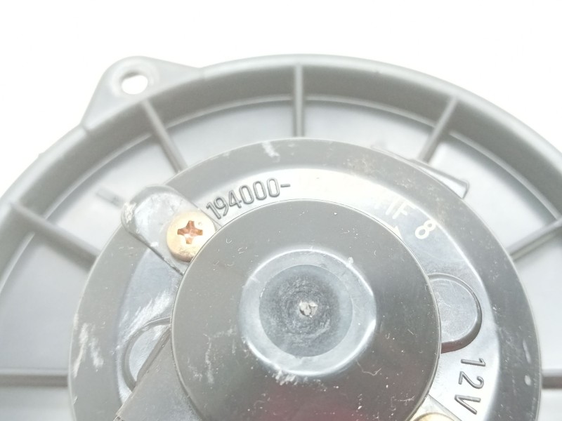 Recambio de motor calefaccion para toyota yaris (_p1_) 1.4 d-4d (nlp10_) referencia OEM IAM 1940000821  